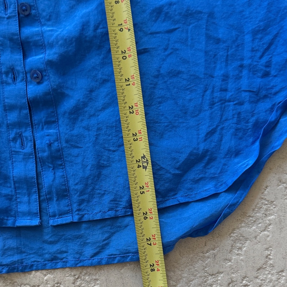 Ann Taylor Vibrant Blue Casual Button-Down Shirt - Picture 6 of 9